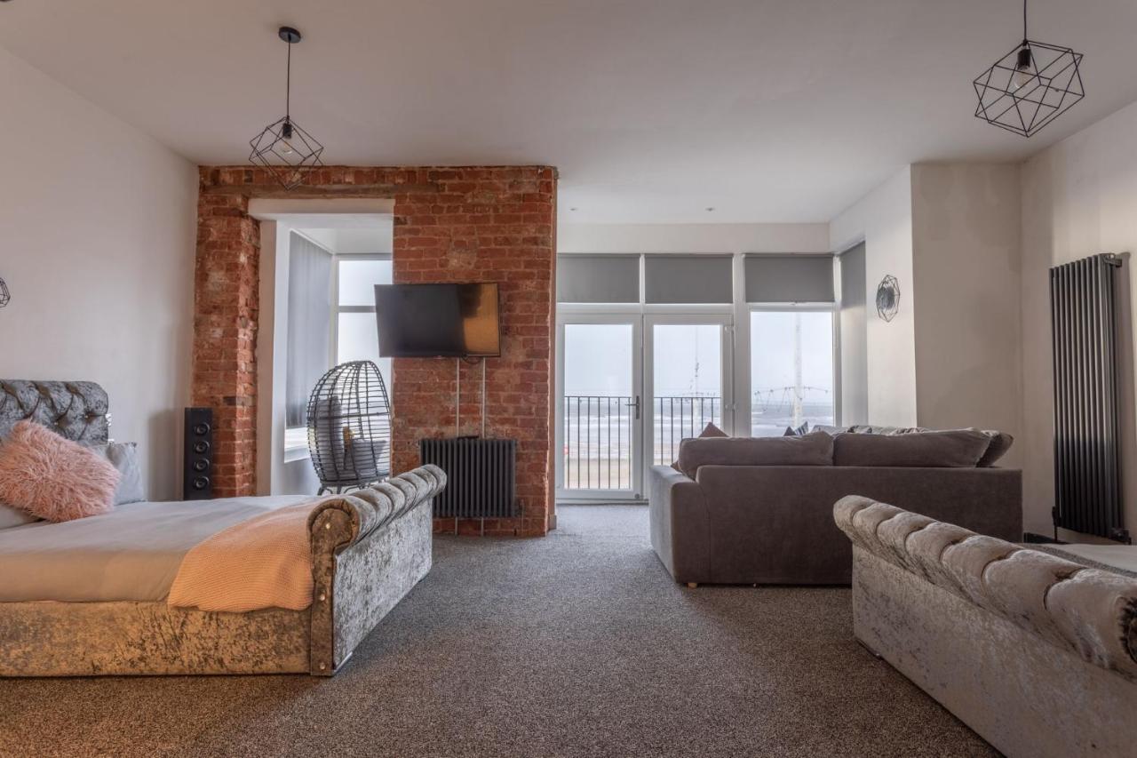 Residency Luxury Seafront Hotel Blackpool Exterior photo